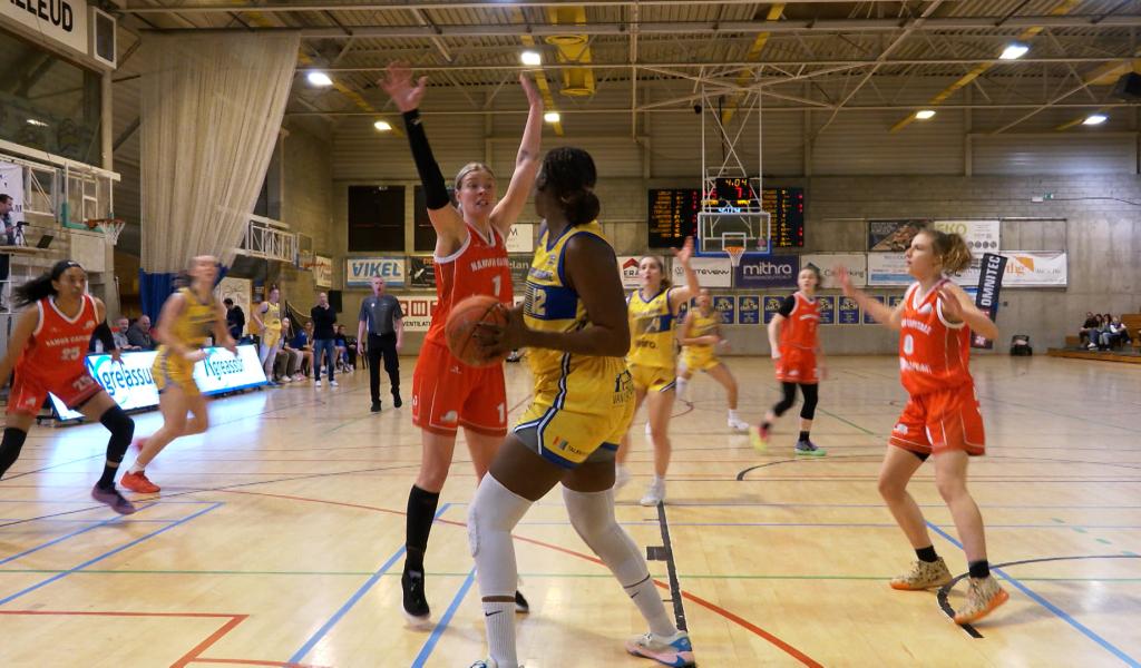 Basketball (Nat 1 Dames) : les Castors écrasent Namur et filent vers un nouveau titre