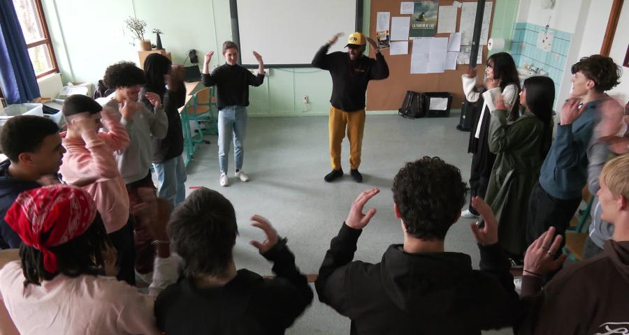 Les élèves de l'Athénée Royale Paul Delvaux accueillent le Hip-hop new-yorkais