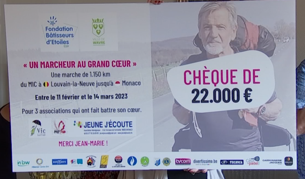 22 000 euros remis au Marcheur au grand coeur