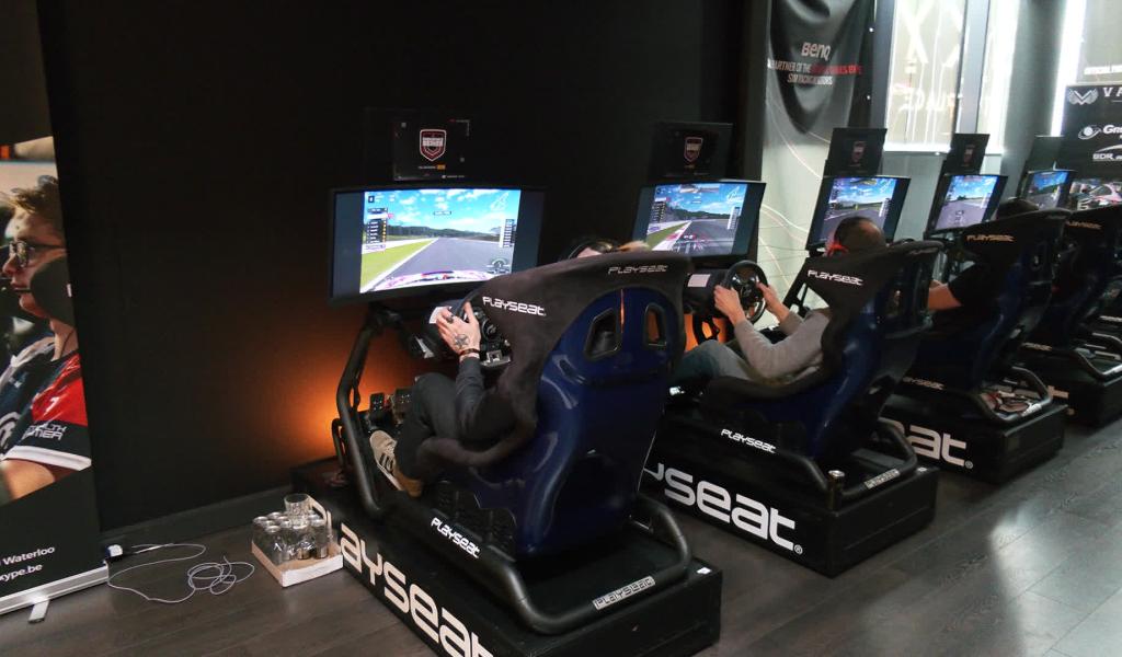 E-Sport : Endurance series chez Exype Waterloo