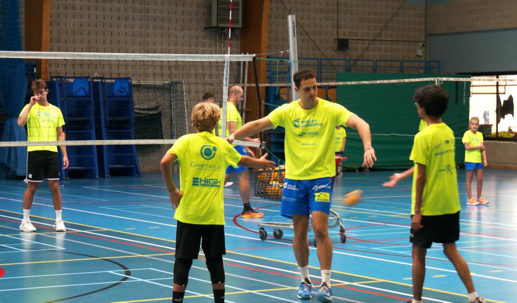 Volley : Petits et grands ont lancé la saison des Guibertins