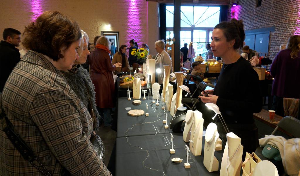 Sixième édition du marché des créateurs à la ferme de Corroy-le-Grand