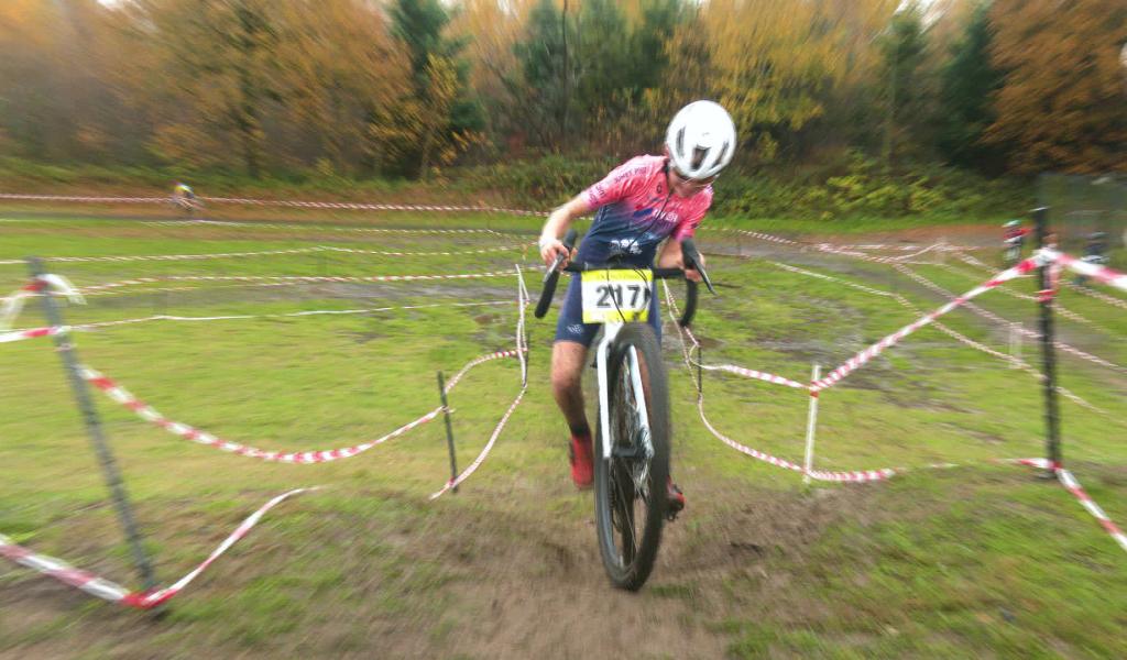 Carton plein pour le cyclocross de Sart-Dames-Avelines