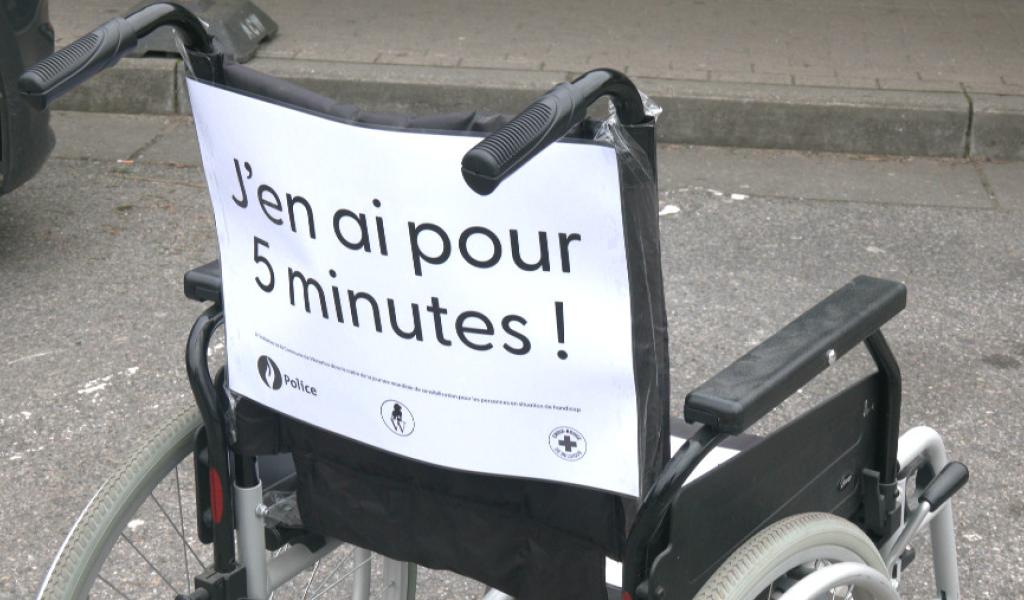 Waterloo : une action coup de poing pour dénoncer les abus sur les places PMR