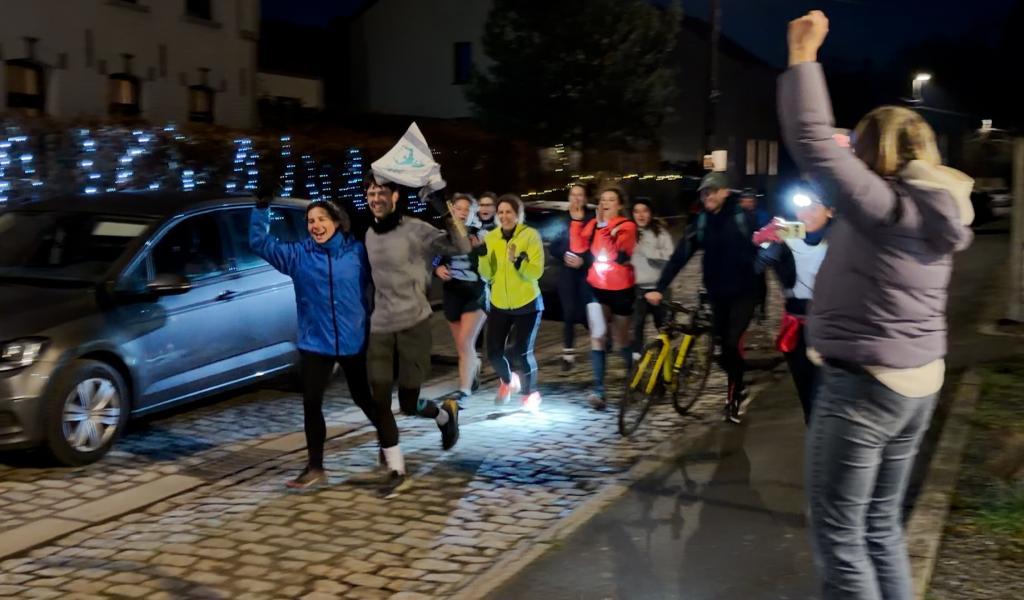 Run4What : deux coureurs relient Dunkerque à Nethen au profit des migrants