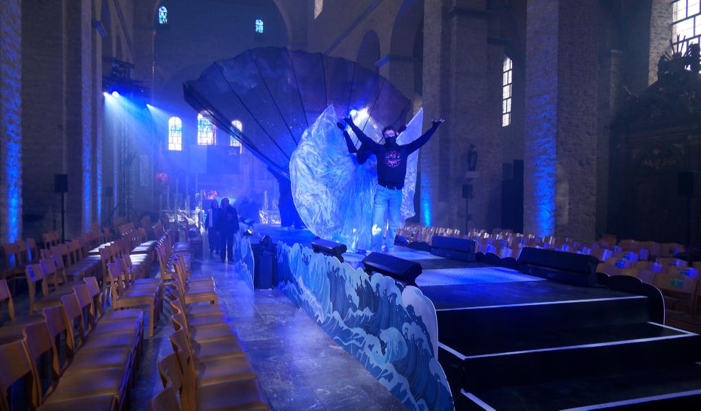 La Collégiale Sainte-Gertrude sublimée par le dernier spectacle de Luc Petit