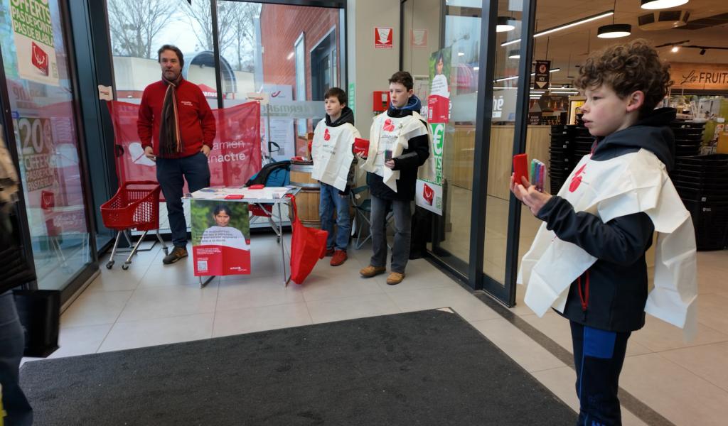 Un professeur du collège Saint-Etienne mobilise ses élèves pour Action Damien