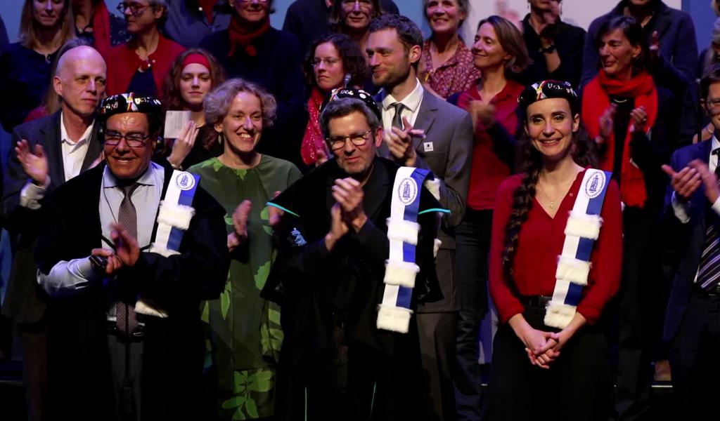 L'UCLouvain remet trois nouveaux docteurs honoris causa sous le signe de la résistance