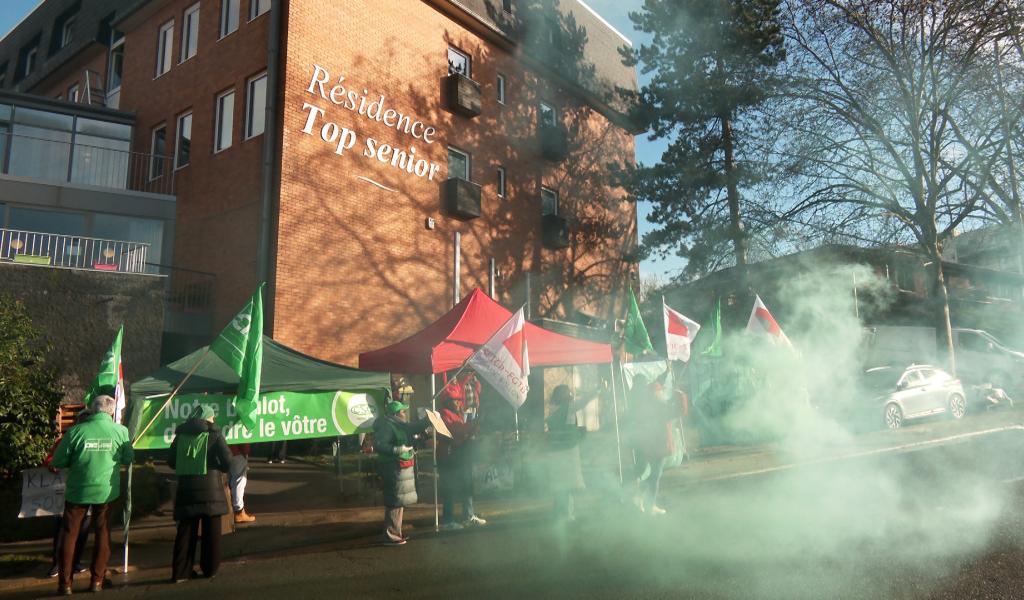 Tubize : une partie du personnel de la résidence "Top Senior" en grève pour dénoncer un changement d'horaire