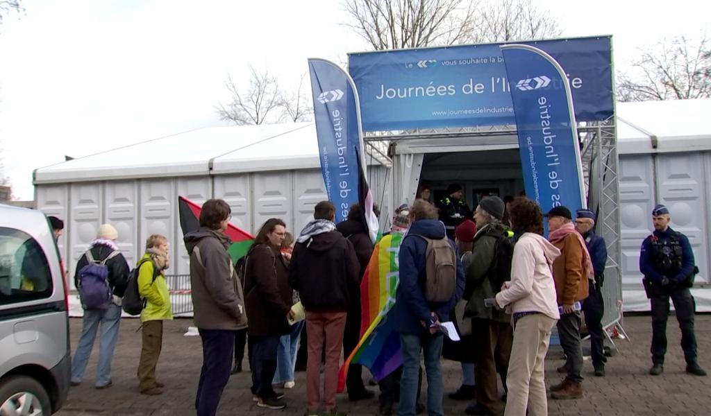 Louvain-la-Neuve : manifestation d'étudiants lors de la Journée de l'Industrie