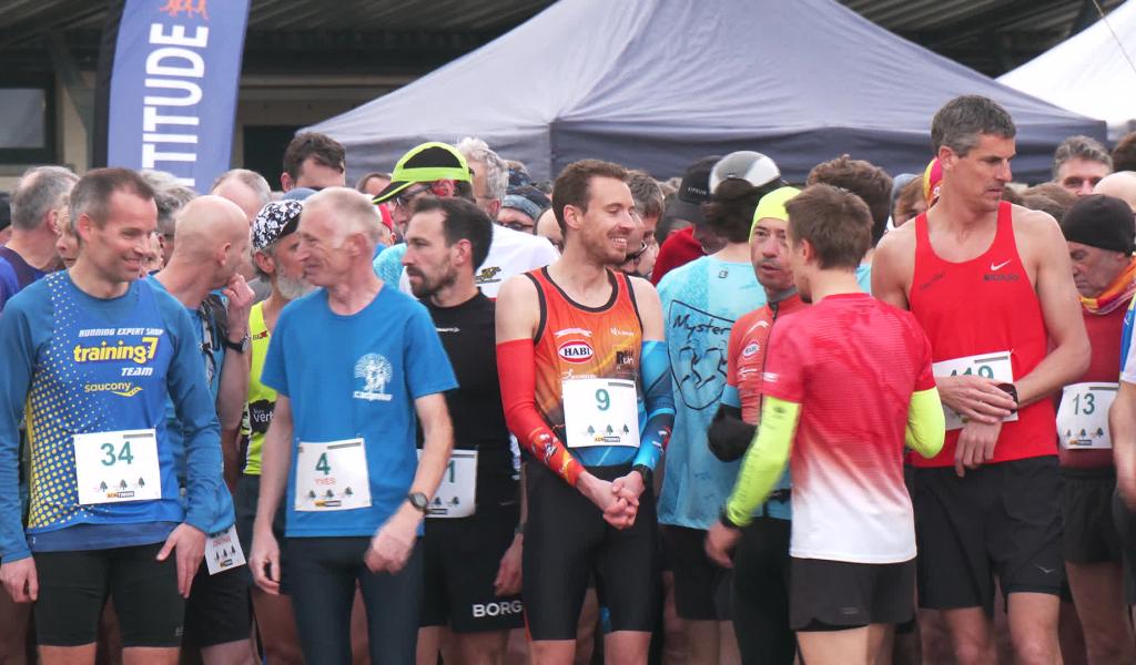 La 34e édition de la Chaumontoise : départ sous le soleil, course sous pluie et dans la gadoue