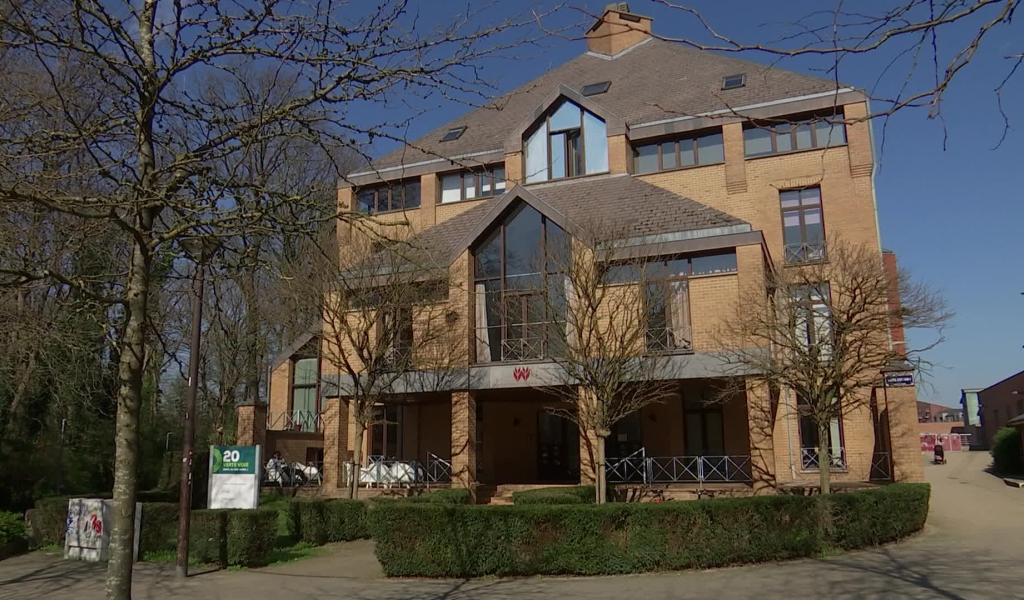 Un nouveau dispensaire infirmier pour les réfugiés à Louvain-la-Neuve