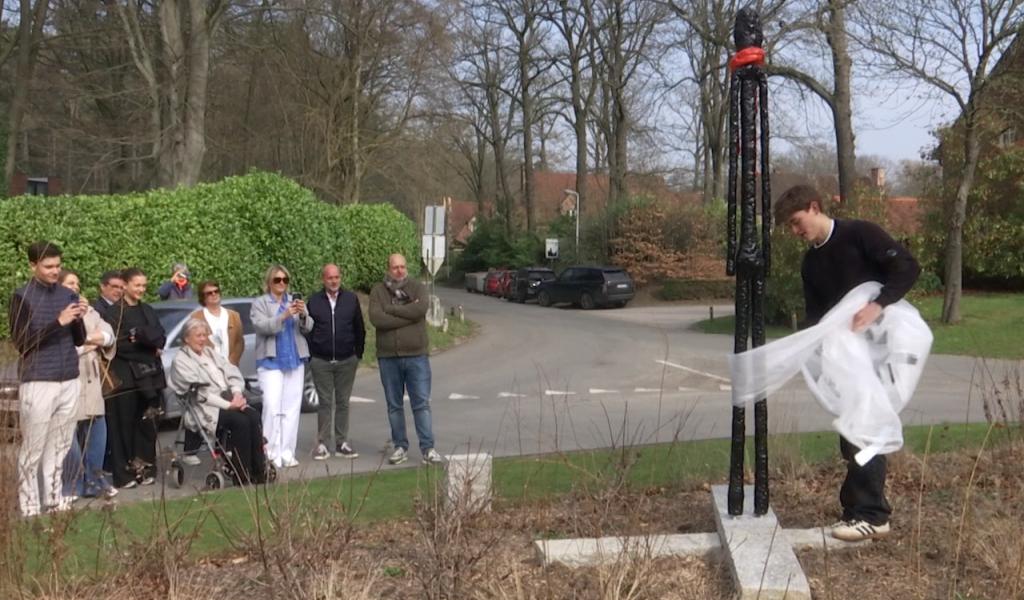 Grez-Doiceau : L'oeuvre d'un sculpteur de 19 ans exposée au Bercuit