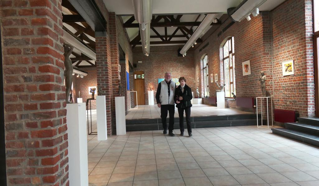 Nicole B. : portrait d'une artiste de 82 ans inspirée par son tour du monde