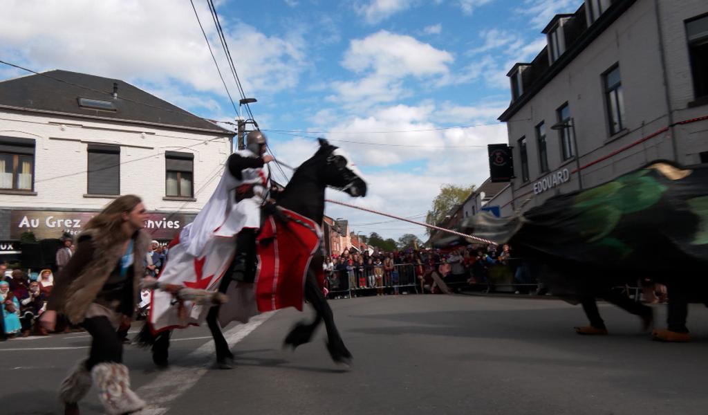 Saint-Georges terrasse le dragon depuis 20 ans à Grez-Doiceau