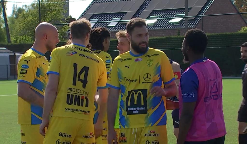 Football P1 : Saintes à nouveau privé du titre par des Bruxellois