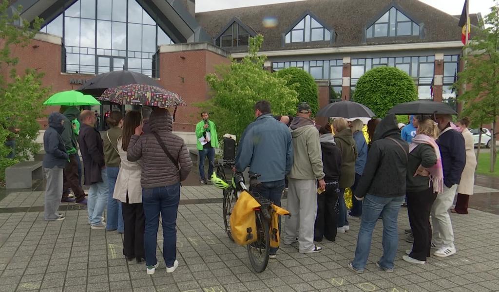 Waterloo: Première manifestation des enseignants avant 10 jours d'actions