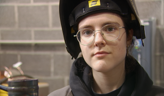 Be Women : Coline Van Loock - Soudeuse