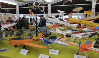 Beau succès pour le 43ème salon de l'aéromodélisme de Wavre