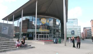 Louvain-la-Neuve : le cinéma s’équipe de 500 sièges recyclés