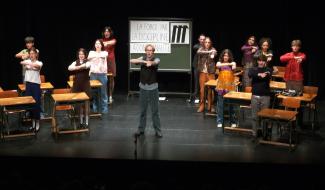 Waterloo : l’Athénée Royal fait un carton avec son adaptation de “La Vague” en pièce de théâtre