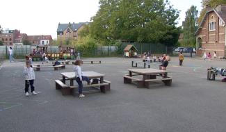Braine-l'Alleud : les cours de recrée repensée à Saint-Bernadette