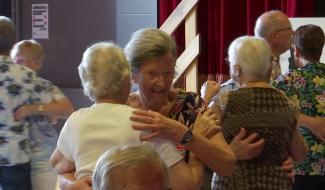 Les thés dansants de Rebecq font bouger toutes les générations