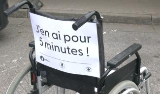 Waterloo : une action coup de poing pour dénoncer les abus sur les places PMR