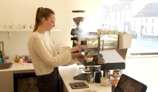 Rixensart : du marketing au coffee shop, la reconversion express d'une Genvaloise