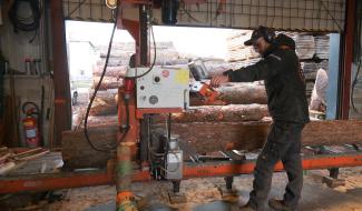 Eco le mag : Micro Scierie La Source