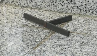 Vols dans les cimetières : une trentaine de sépultures vandalisées à Sart-Dames-Avelines