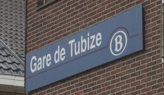 Tubize: Coup d'arrêt dans les travaux de la gare