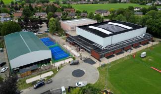Une rénovation énergétique ambitieuse au centre sportif des Coquerées