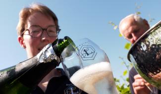 Domaine L : premier crémant, succès immédiat