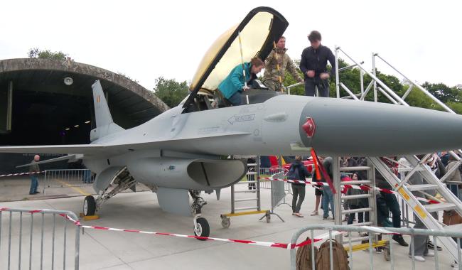 Beauvechain : des milliers de visiteurs aux portes ouvertes de la base aérienne