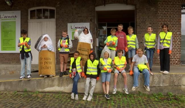 Les enfants de Jodoigne à la chasse aux mégots