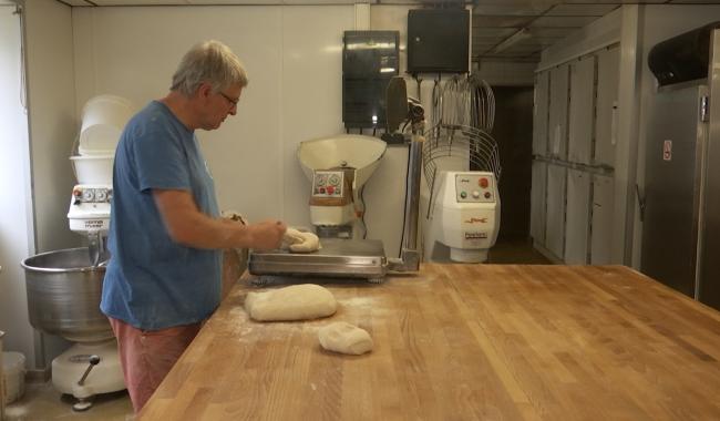 Genappe : Début de l'opération "Je mange mon pain local"