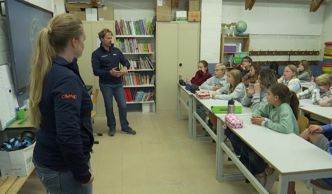 Jérôme Delire et Caroline Dieu sur la Transat : l’océan s’invite en classe