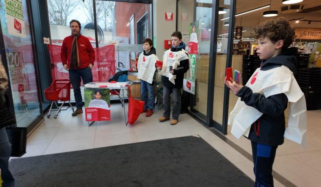 Un professeur du collège Saint-Etienne mobilise ses élèves pour Action Damien
