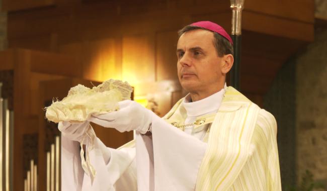 Nivelles : exposition des reliques de Sainte-Gertrude dans la Collégiale