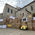 Copie à revoir : 200 enseignants font la leçon à Nivelles