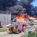 Incendie dans un entrepôt textile à Tubize : pas d'amiante détectée dans les fumées