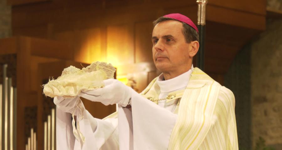 Nivelles : exposition des reliques de Sainte-Gertrude dans la Collégiale