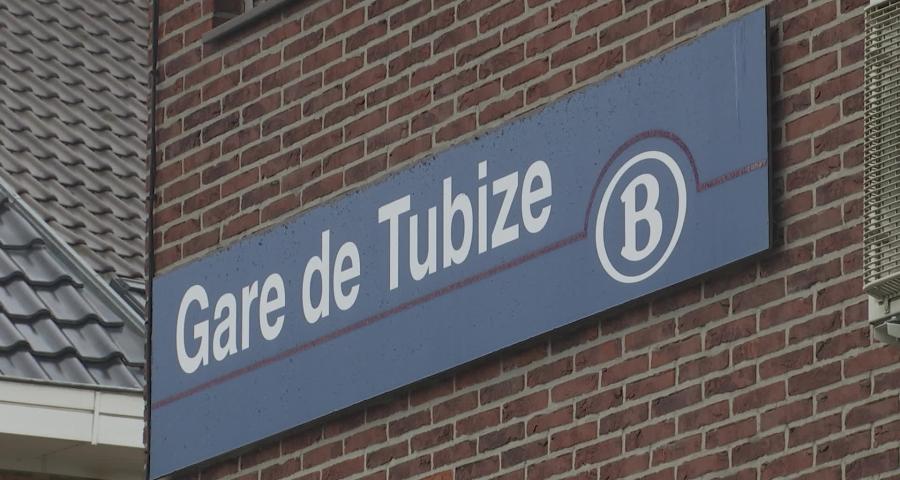 Tubize: Coup d'arrêt dans les travaux de la gare