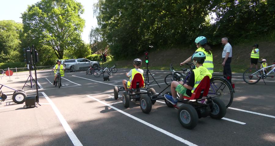 Orp-Jauche : Apprendre le code de la route sur un circuit libre et en toute sécurité
