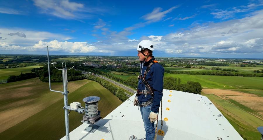 Nivelles : visite de l'éolienne citoyenne aux Vents d'Arpes