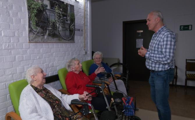 Journée des bénévoles : l'ancien directeur du Home Renard rejoint l'équipe des bénévoles