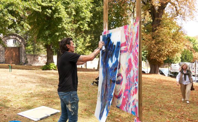 Lasne : une vingtaine d'artistes créent leurs œuvres en public