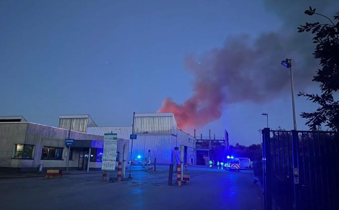 Incendie au centre de tri de Mont-Saint-Guibert : la situation sous contrôle