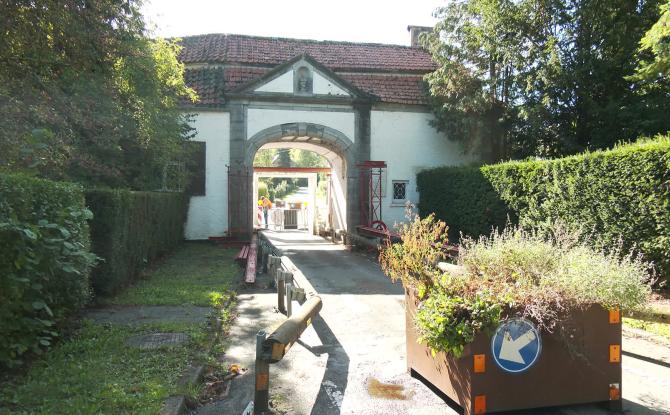 Lasne : le point sur le porche de l'abbaye